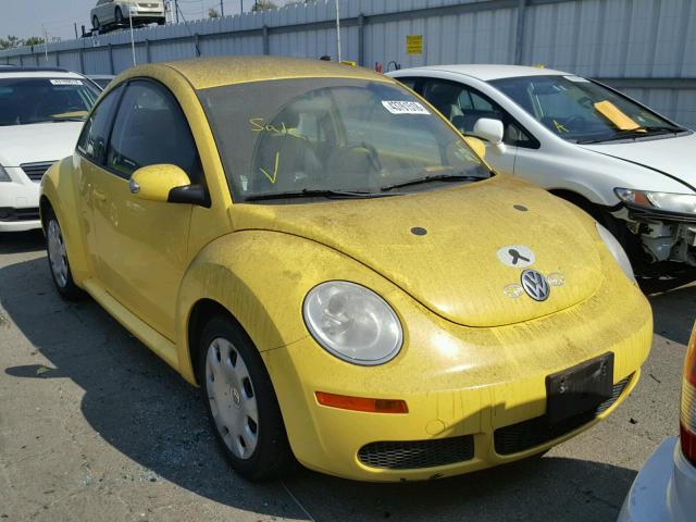 3VWPG3AG7AM020099 - 2010 VOLKSWAGEN NEW BEETLE YELLOW photo 1