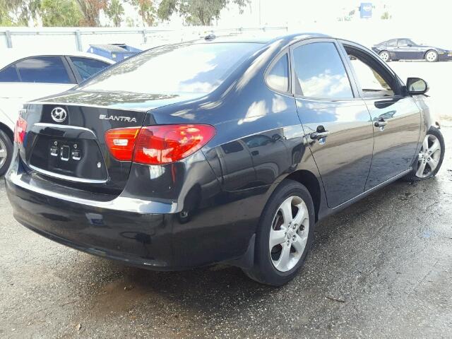 KMHDU46D28U304325 - 2008 HYUNDAI ELANTRA BLACK photo 4