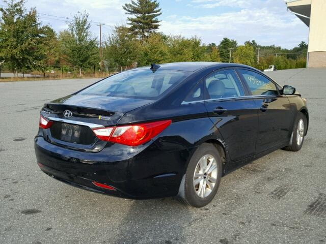 5NPEB4AC0CH496067 - 2012 HYUNDAI SONATA BLACK photo 4