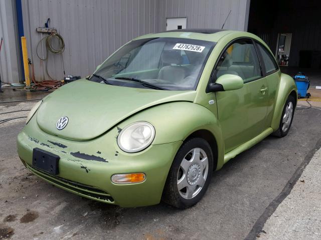 3VWCP21C51M463065 - 2001 VOLKSWAGEN NEW BEETLE 绿色 照片 2