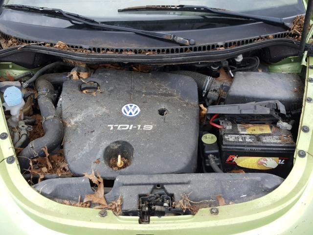 3VWCP21C51M463065 - 2001 VOLKSWAGEN NEW BEETLE 绿色 照片 7