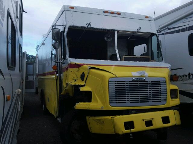 4UZAAPBW51CH75825 - 2001 FREIGHTLINER CHASSIS M YELLOW photo 1