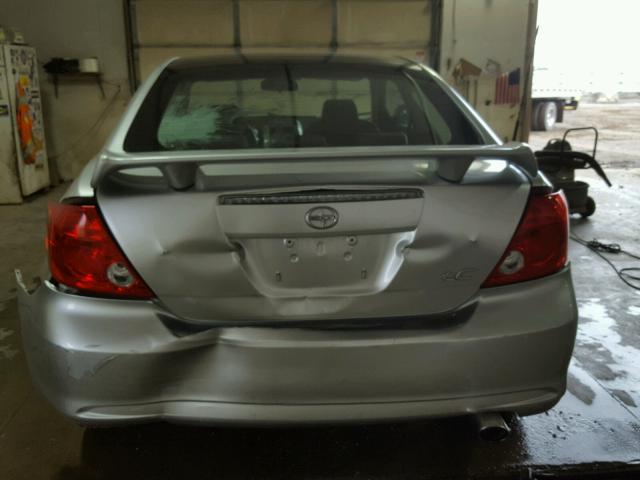 JTKDE177060132849 - 2006 TOYOTA SCION TC 银色 照片 9