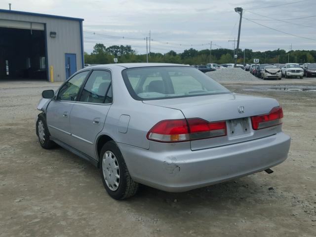 1HGCG66581A014823 - 2001 HONDA ACCORD LX SILVER photo 3