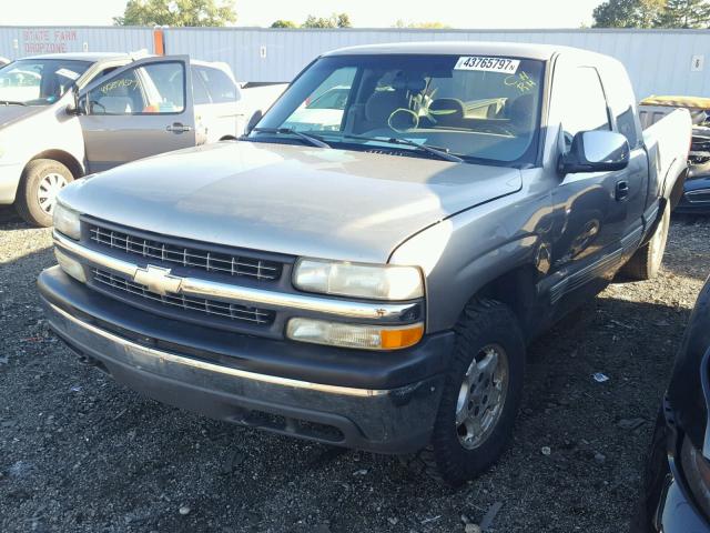 2GCEK19T8X1175503 - 1999 CHEVROLET SILVERADO BEIGE photo 2