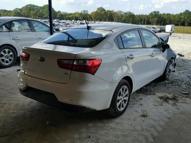 KNADM4A3XG6632689 - 2016 KIA RIO LX WHITE photo 4