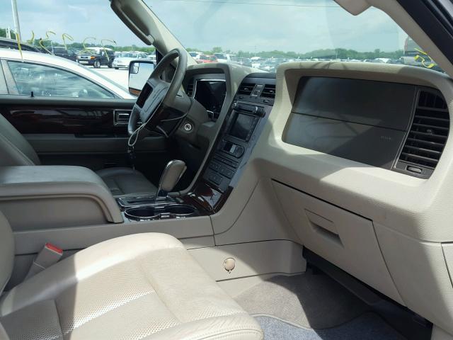 5LMJJ2J58CEL07679 - 2012 LINCOLN NAVIGATOR 白色 照片 5