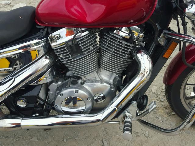 1HFSC180X5A900177 - 2005 HONDA VT1100 C RED photo 7