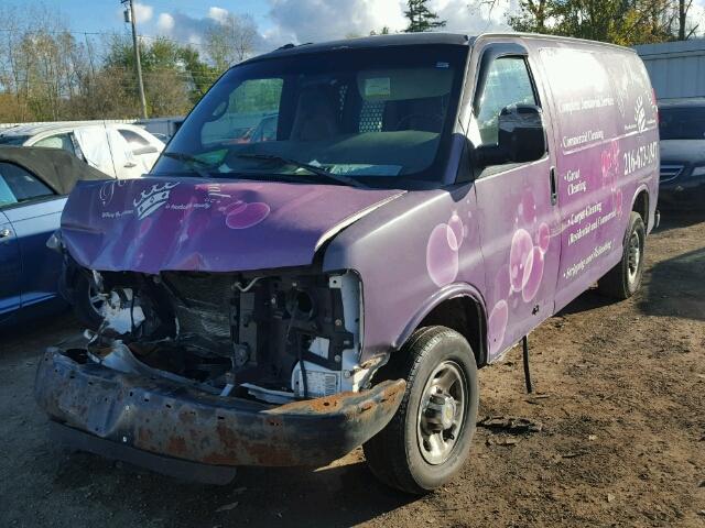 1GCGG25V361167448 - 2006 CHEVROLET EXPRESS G2 PURPLE photo 2