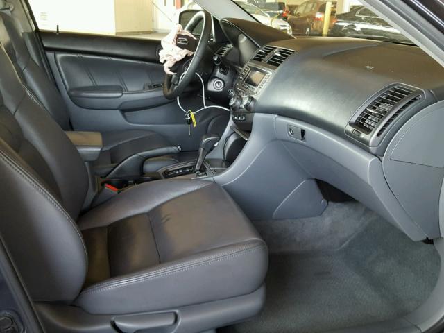 1HGCM56847A039921 - 2007 HONDA ACCORD GRAY photo 5