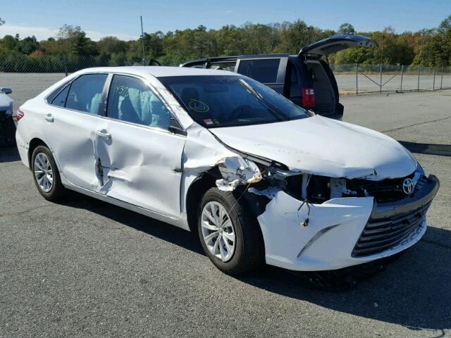 4T4BF1FK5GR573907 - 2016 TOYOTA CAMRY LE WHITE photo 1