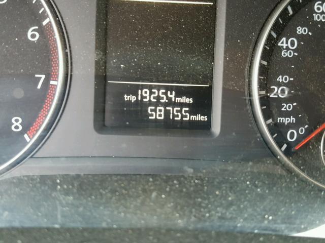 1VWAT7A32EC032190 - 2014 VOLKSWAGEN PASSAT S فضي صورة 8