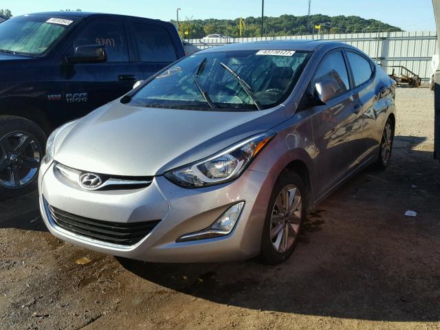 KMHDH4AEXGU478419 - 2016 HYUNDAI ELANTRA SE CHARCOAL photo 2