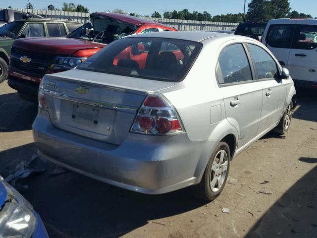 KL1TD5DE2AB076272 - 2010 CHEVROLET AVEO LS SILVER photo 4