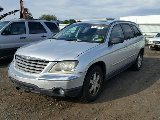 2C8GM68435R654922 - 2005 CHRYSLER PACIFICA T SILVER photo 2