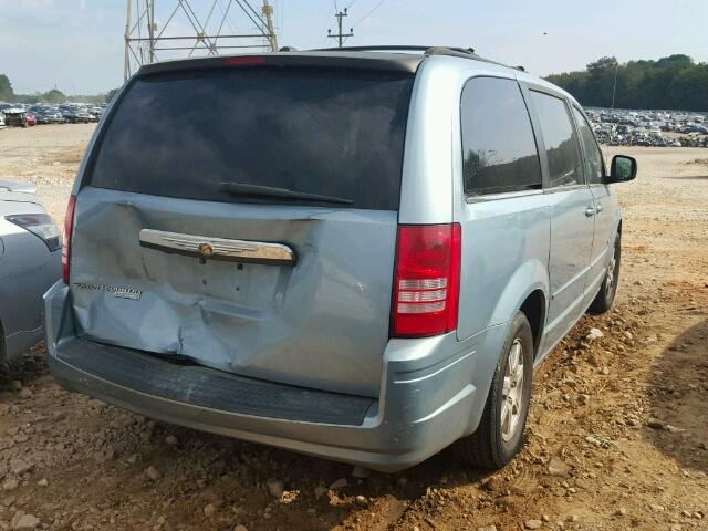 2A8HR54P08R719871 - 2008 CHRYSLER TOWN & COU SILVER photo 4