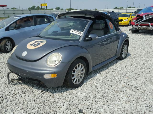 3VWCM31Y95M310818 - 2005 VOLKSWAGEN NEW BEETLE 灰色 照片 2