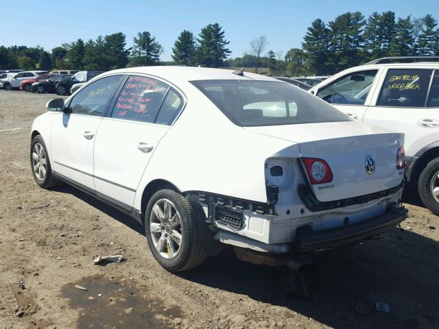 WVWAK73C87P121003 - 2007 VOLKSWAGEN PASSAT 2.0 WHITE photo 3