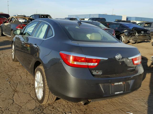 1G4PS5SK2D4211425 - 2013 BUICK VERANO GRAY photo 3