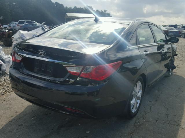 5NPEC4AC4DH580360 - 2013 HYUNDAI SONATA SE BLACK photo 4