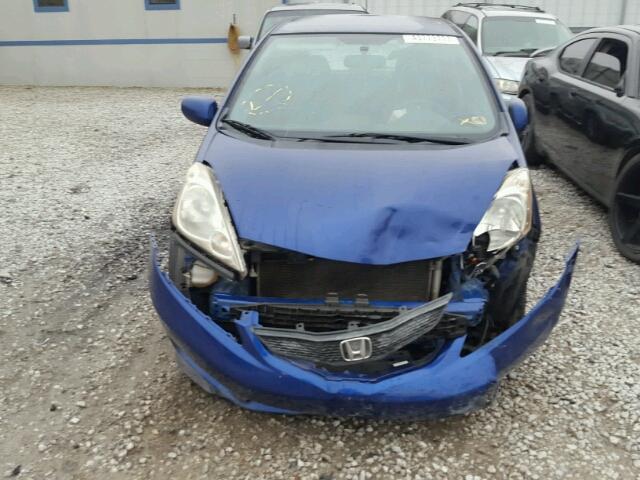 JHMGE8H43AS028207 - 2010 HONDA FIT BLUE photo 9