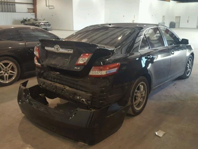 4T1BK3EK1AU105862 - 2010 TOYOTA CAMRY SE BLACK photo 4