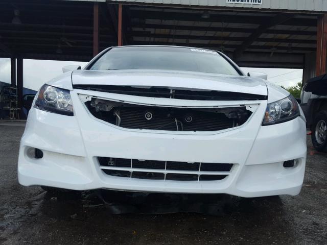 1HGCS1B88CA009853 - 2012 HONDA ACCORD EXL WHITE photo 9