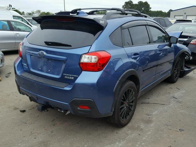 JF2GPANC1H8252826 - 2017 SUBARU CROSSTREK BLUE photo 4