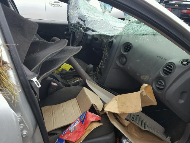 2G2WP522741107465 - 2004 PONTIAC GRAND PRIX Сріблястий фото 5