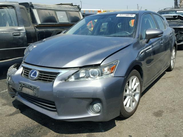 JTHKD5BH6D2146523 - 2013 LEXUS CT 200 GRAY photo 2