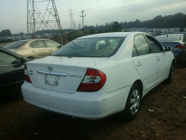 4T1BE32KX2U031564 - 2002 TOYOTA CAMRY LE WHITE photo 4