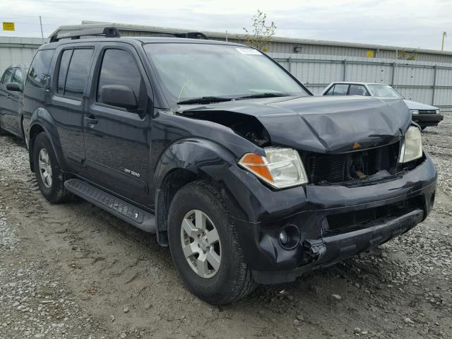 5N1AR18W75C718963 - 2005 NISSAN PATHFINDER BLACK photo 1