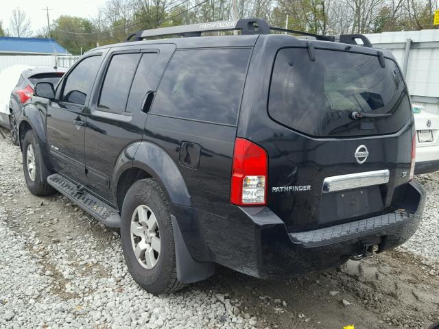 5N1AR18W75C718963 - 2005 NISSAN PATHFINDER BLACK photo 3