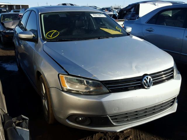 3VWLL7AJ2BM130332 - 2011 VOLKSWAGEN JETTA TDI SILVER photo 1