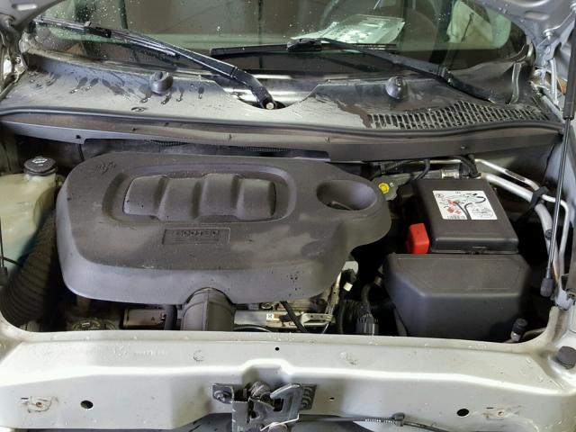 3GNBAADB4AS642990 - 2010 CHEVROLET HHR LS SILVER photo 7