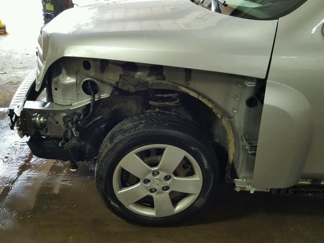 3GNBAADB4AS642990 - 2010 CHEVROLET HHR LS SILVER photo 9