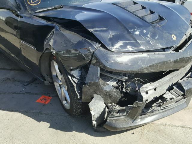 2G1FG1EW3F9237081 - 2015 CHEVROLET CAMARO SS Negro foto 9