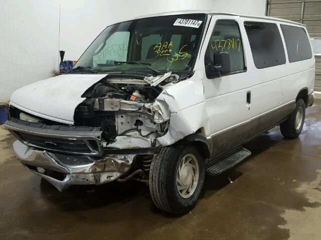 1FMRE11L13HA69093 - 2003 FORD ECONOLINE WHITE photo 2