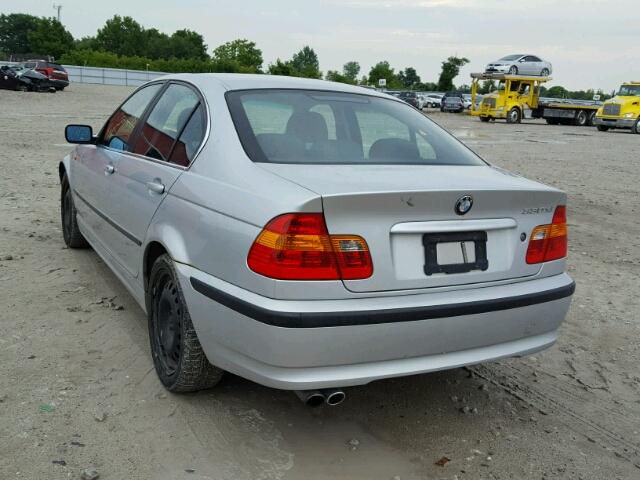 WBAEW53403PG22481 - 2003 BMW 330 XI GRAY photo 3