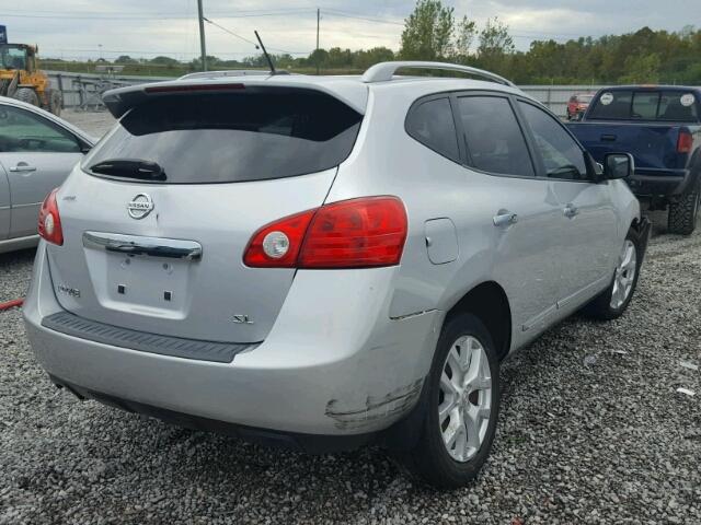 JN8AS5MT4BW164033 - 2011 NISSAN ROGUE SILVER photo 4