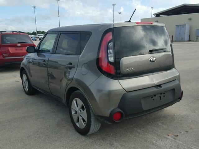 KNDJN2A2XG7379124 - 2016 KIA SOUL GRAY photo 3