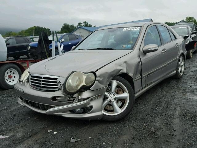 WDBRF40J35F694756 - 2005 MERCEDES-BENZ C 230K SPO SILVER photo 2