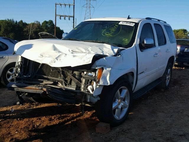 1GNFK130X7J397475 - 2007 CHEVROLET TAHOE K150 WHITE photo 2