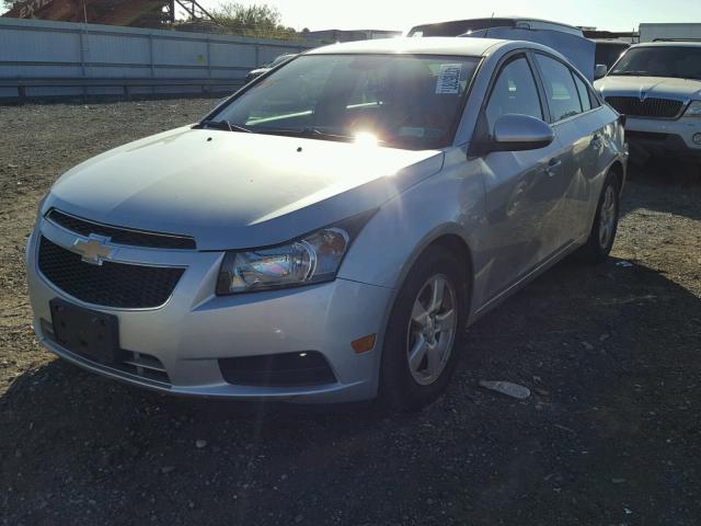 1G1PC5SB3E7385434 - 2014 CHEVROLET CRUZE LT SILVER photo 2