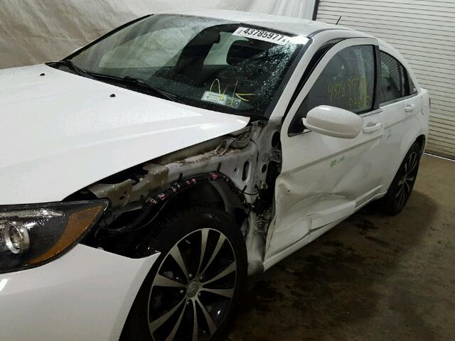 1C3CCBBG7CN303749 - 2012 CHRYSLER 200 TOURIN WHITE photo 9