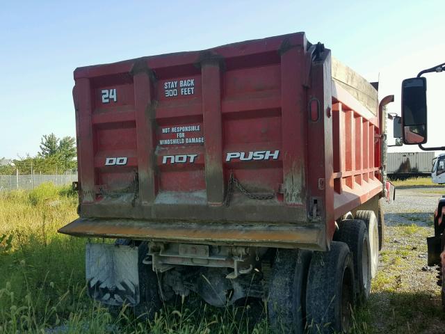 4V5KC9GG37N428245 - 2007 VOLVO VHD RED photo 4