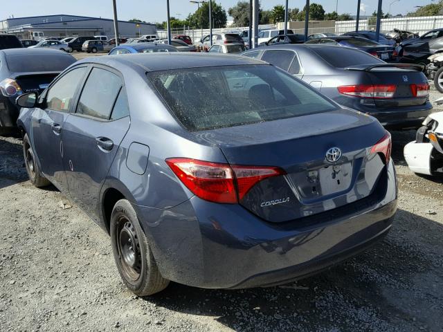 5YFBURHE6HP593429 - 2017 TOYOTA COROLLA L GRAY photo 3