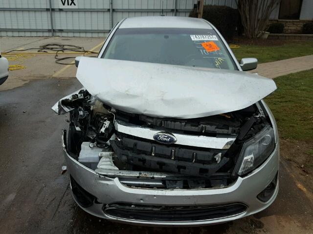 3FAHP0HA1BR190833 - 2011 FORD FUSION SE SILVER photo 7