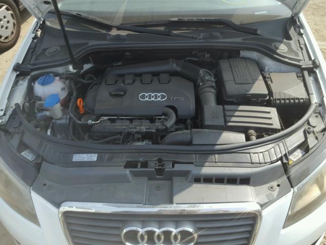 WAUHE78P39A093325 - 2009 AUDI A3 2.0T WHITE photo 7