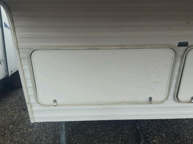 4UBBS0L21W1A10004 - 1998 CABIN TRAILER SUNNYBROOK WHITE photo 9